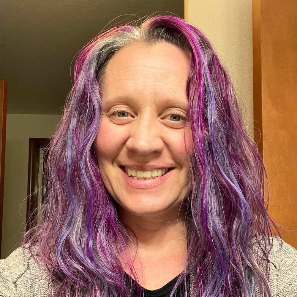 Meet your Posher, Christina